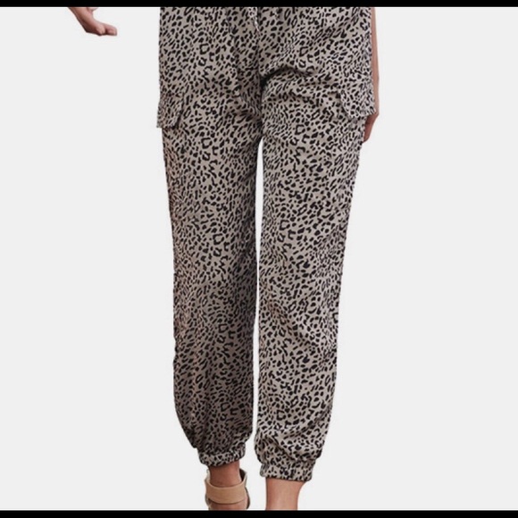 🐆 Leopard Print Tie Drawstring Pants - Picture 1 of 4